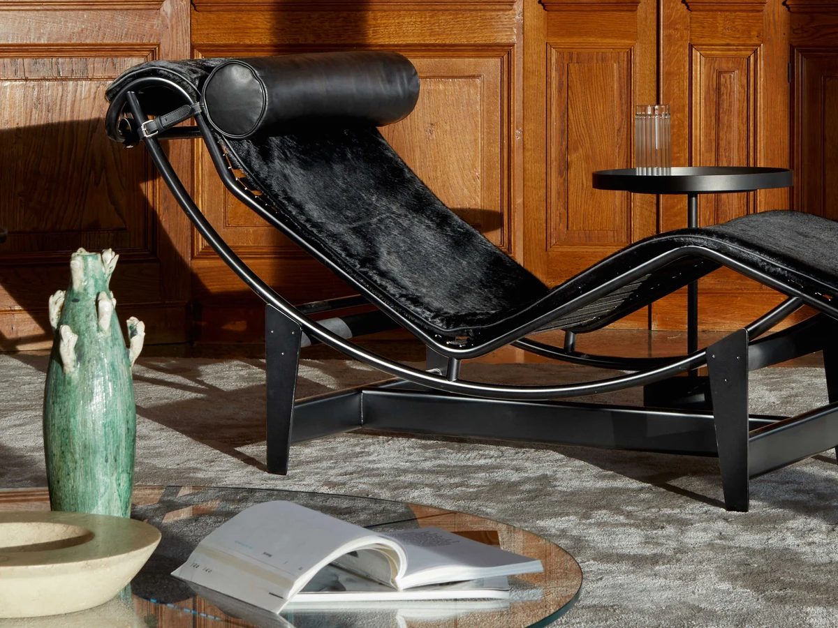 LC4 Chaise Longue