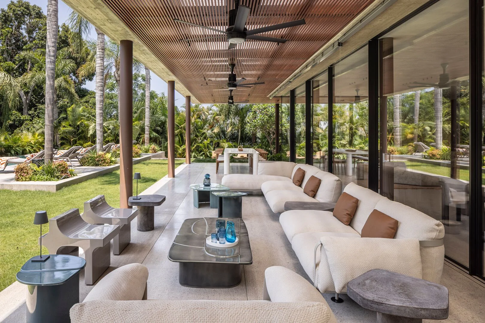 Concrete Palm Villa