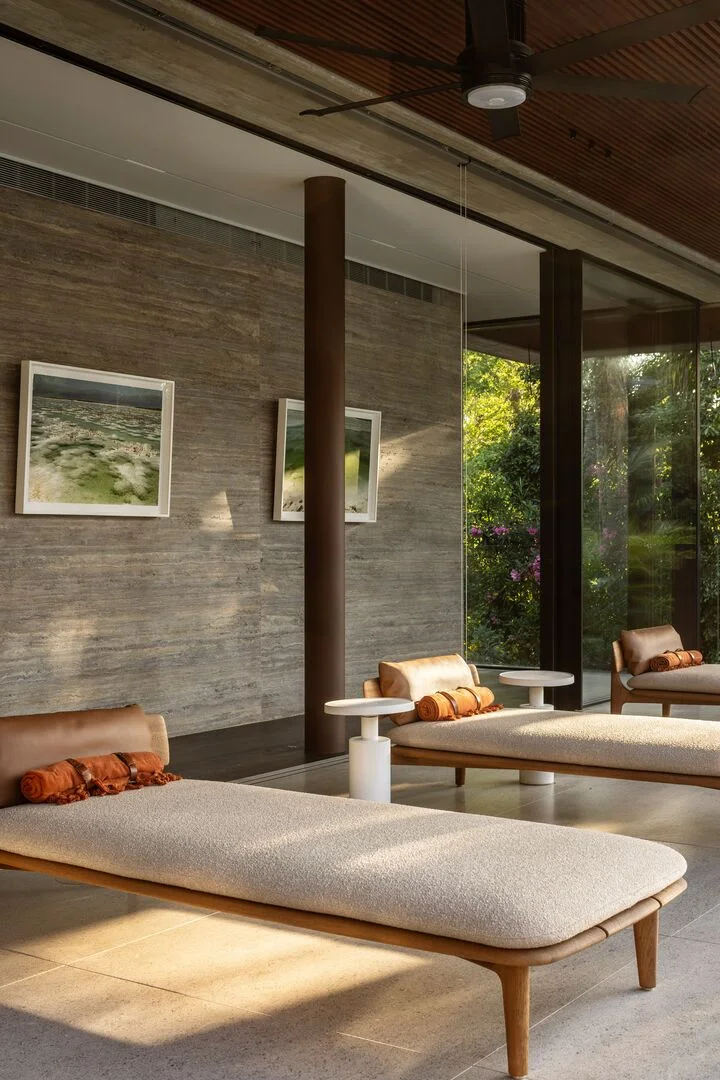 Concrete Palm Villa