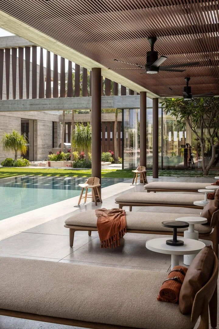 Concrete Palm Villa