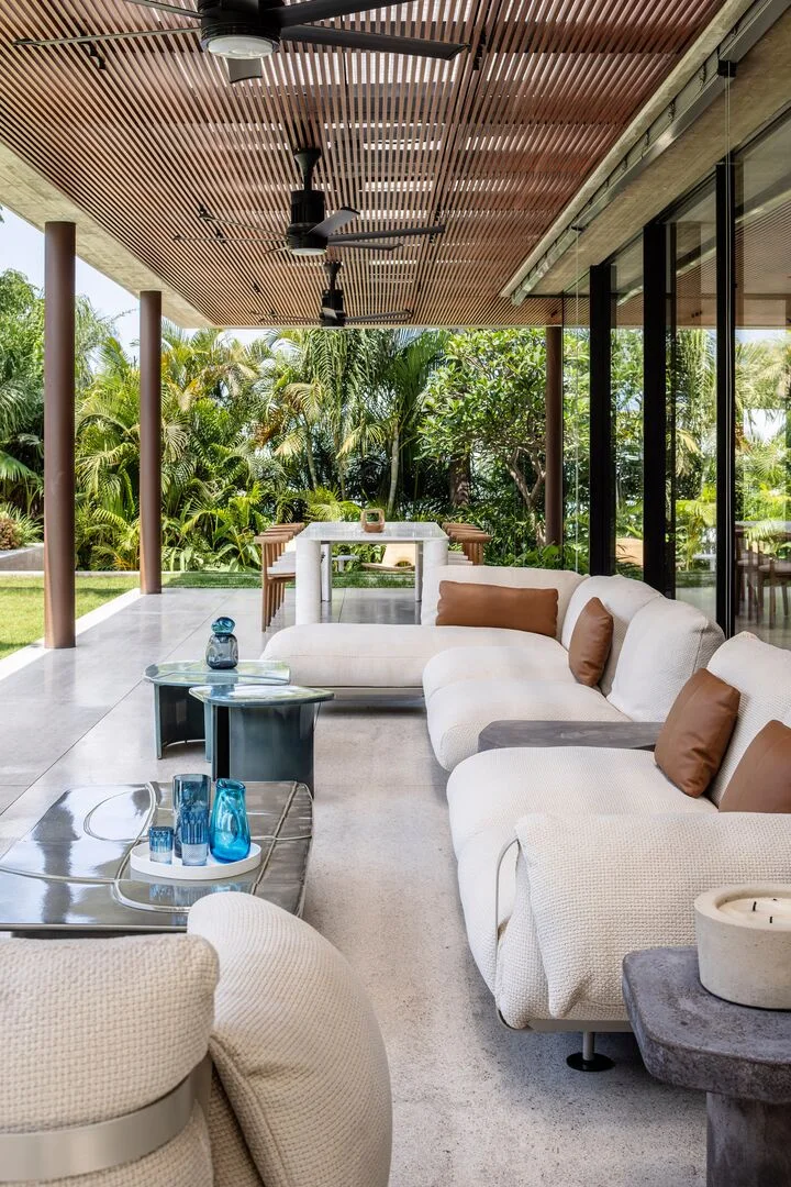 Concrete Palm Villa