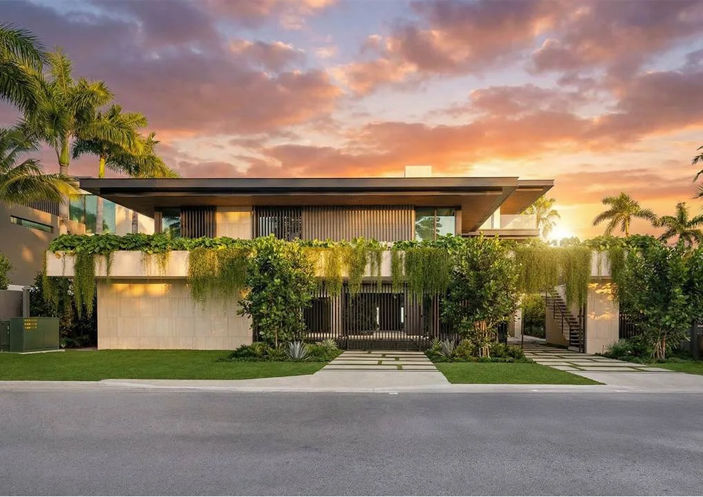 Miami, 255 Ocean