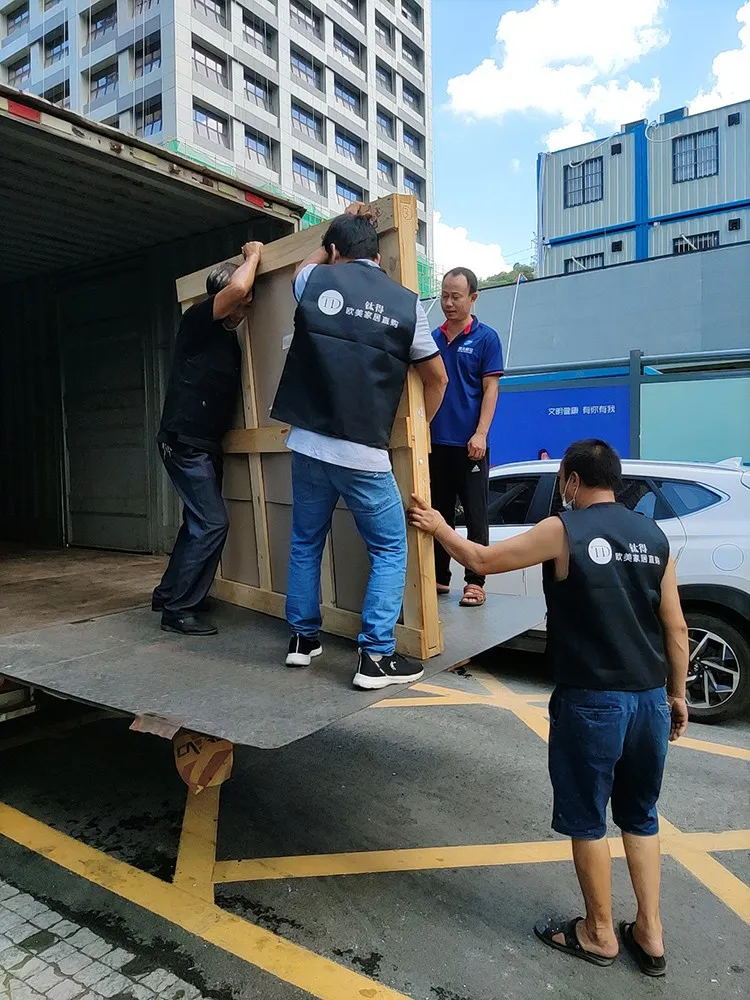 深圳万科瑧山府