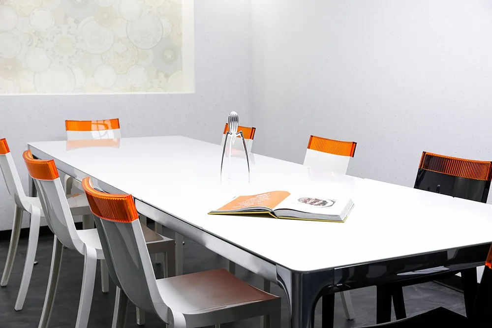 Kartell+Magis演绎简约高级办公空间