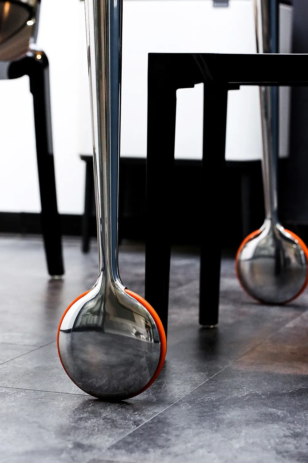 Kartell+Magis演绎简约高级办公空间